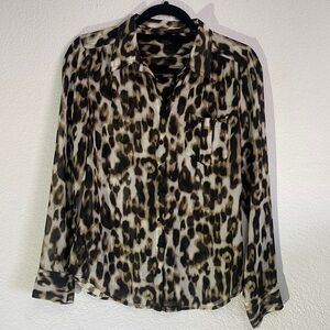 Guess Leopard Button Front Woven Shirt
Style # W23H52W34I0